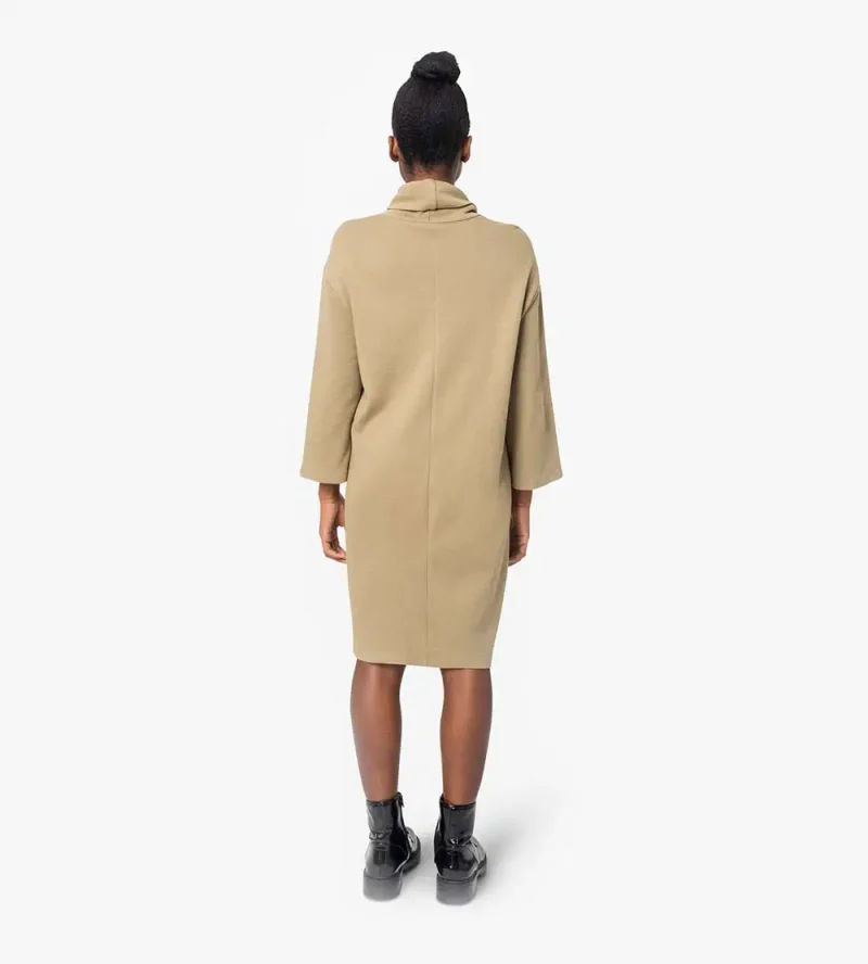 Orange coat - Image 2